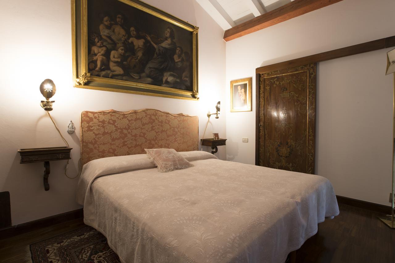 Torre De Salis Bed & Breakfast Gussago Dış mekan fotoğraf