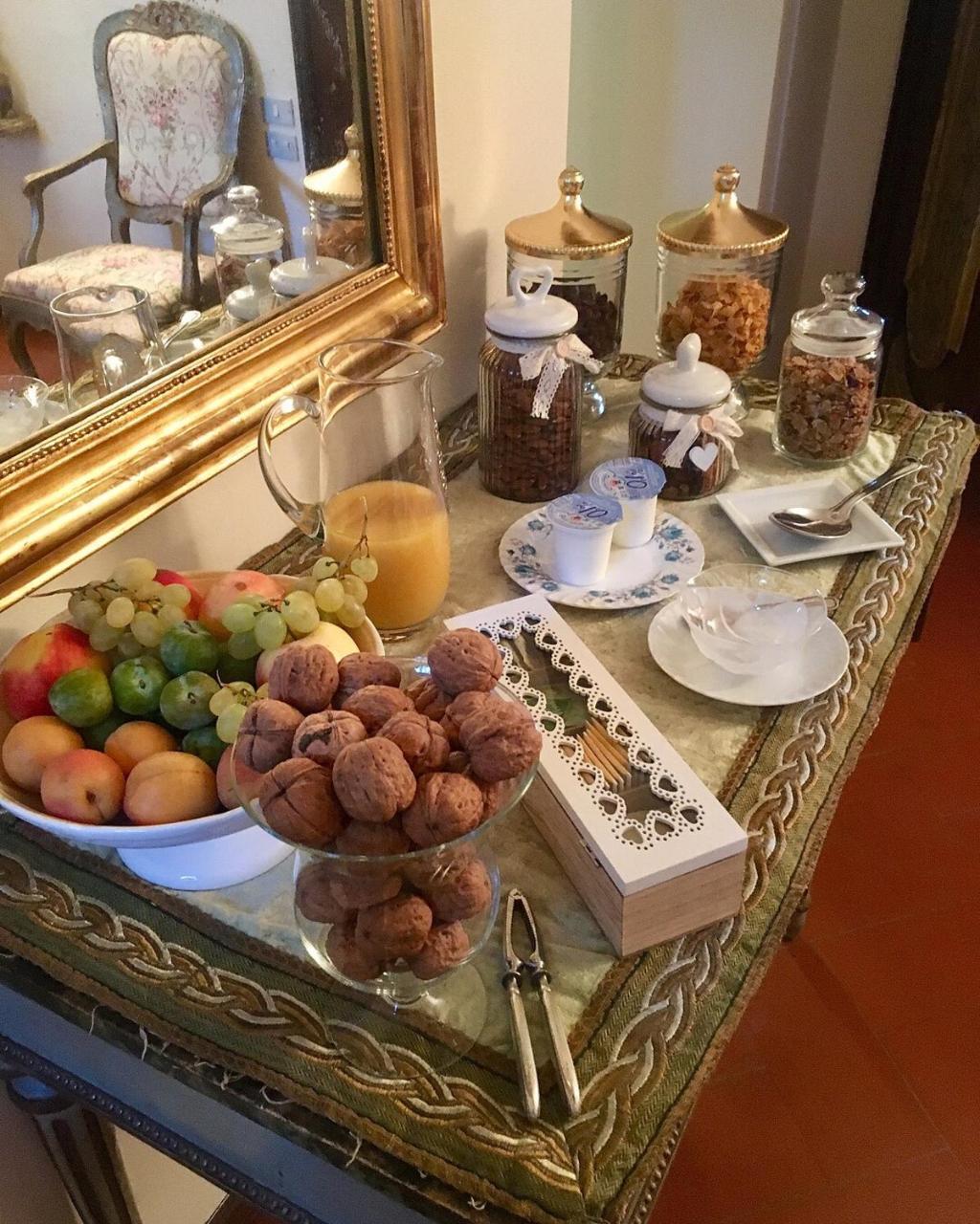 Torre De Salis Bed & Breakfast Gussago Dış mekan fotoğraf