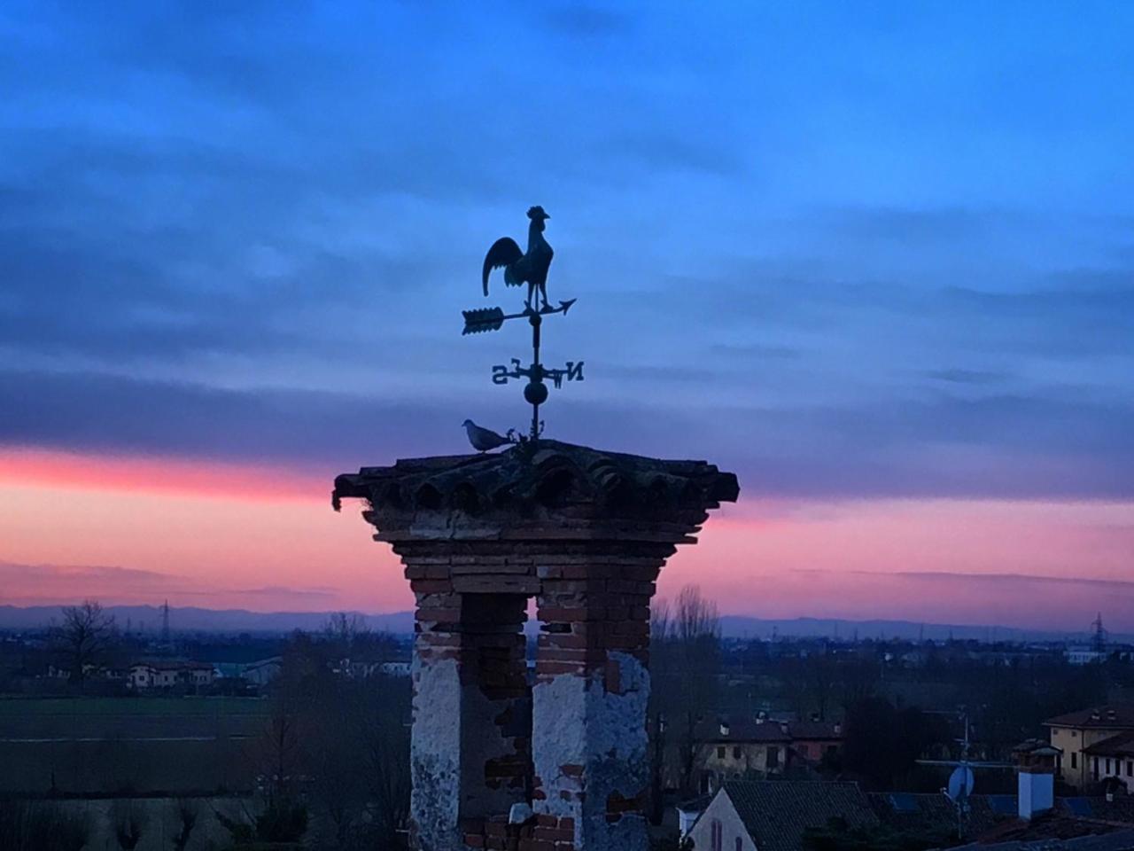 Torre De Salis Bed & Breakfast Gussago Dış mekan fotoğraf